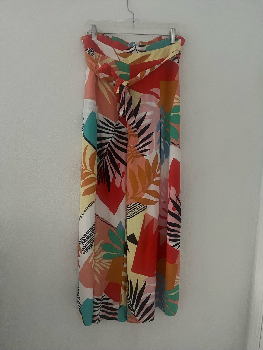 Lulu's Multi-Color Tropical Print Swim Sarong